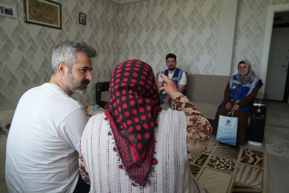 Bayram öncesi 600 yurttaş evlerinde ziyaret edildi