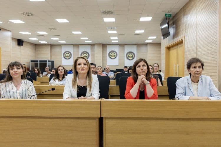  Eşbaşkan Bucak: Kadın temsiliyetini artırmak için birlikte mücadele edeceğiz 1
