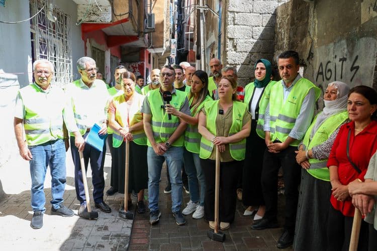 Baglar de têkoşînê hemparî reyde awanîyê metrukî yenê rijnayîş 6