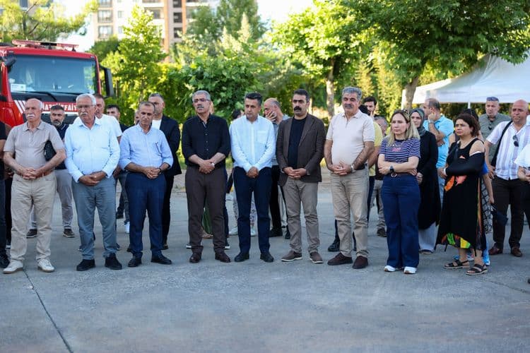 İtfaiye filosuna 20 yeni araç: Halk için yatırımlara devam edeceğiz 12