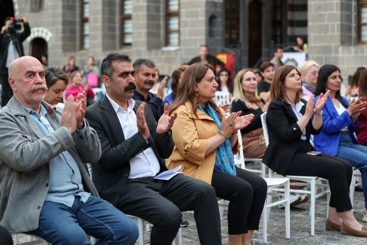 Diyarbakır’da 5 gün boyunca toplumsal barış konuşuldu 10