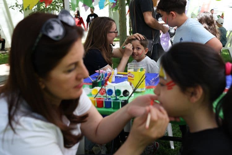 Kürt Dil Bayramı etkinliğinde çocuklar doyasıya eğlendi 7