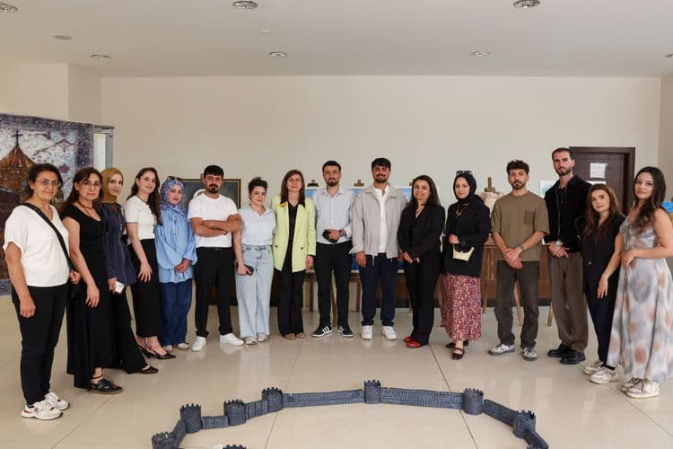 Eşbaşkan Bucak: İklim krizinde çözüm yerelden kurulmalı 15