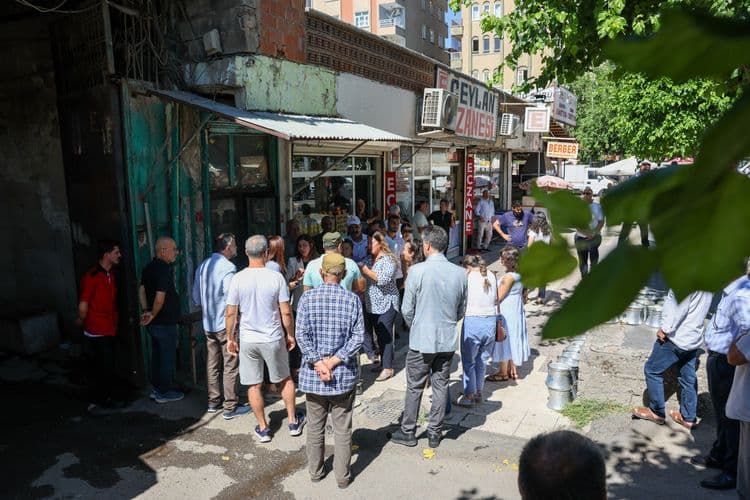 Eşbaşkan Bucak: Eski Hal için en hızlı çözümü hayata geçireceğiz 12
