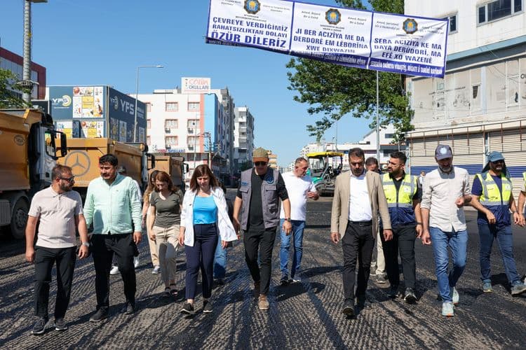 Eşbaşkanlar asfalt sezonunun startını verdi