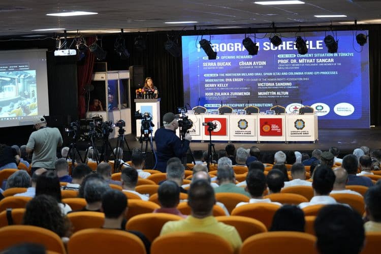 Eşbaşkan Bucak: Barış, yalnızca silahların susması değil, toplumsal bir inşa sürecidir