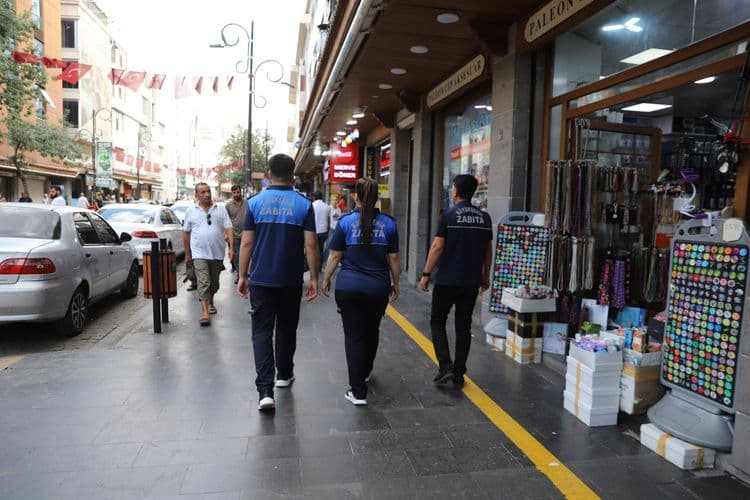 Esnaf ve yurttaşlardan Sur’daki denetimlere destek 2