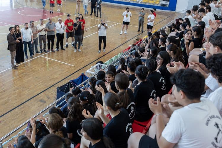 Eşbaşkan Hatun’dan sınava hazırlanan genç sporculara moral ziyareti 3