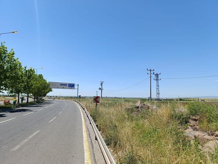 Kent estetiğini bozan reklam yapıları kaldırılıyor 6