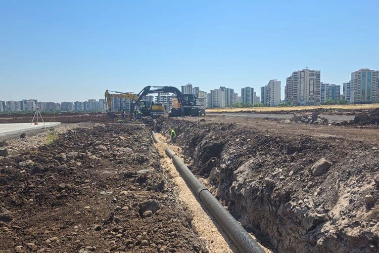 Mezopotamya Kent Parkı’nda çalışmalar eş zamanlı sürüyor 7