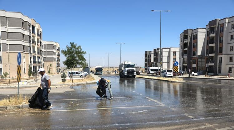 Oğlaklı Mahallesi’nde kapsamlı temizlik çalışması yapıldı 6