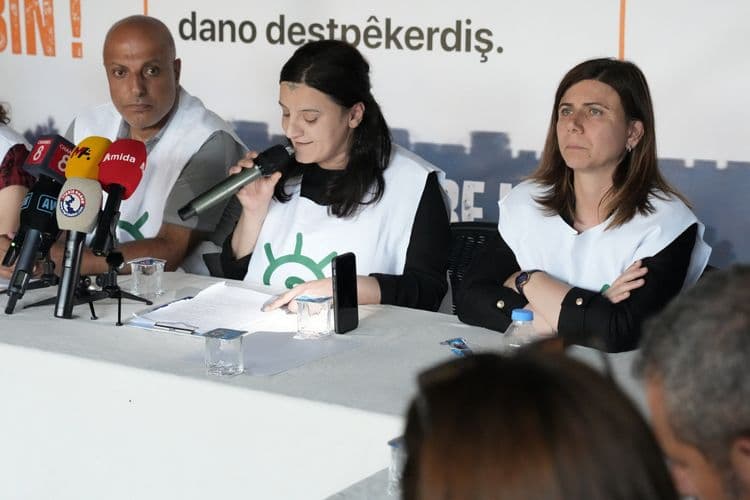 Eşbaşkan Bucak, bağımlılığa karşı başlatılan kampanyaya destek verdi 7