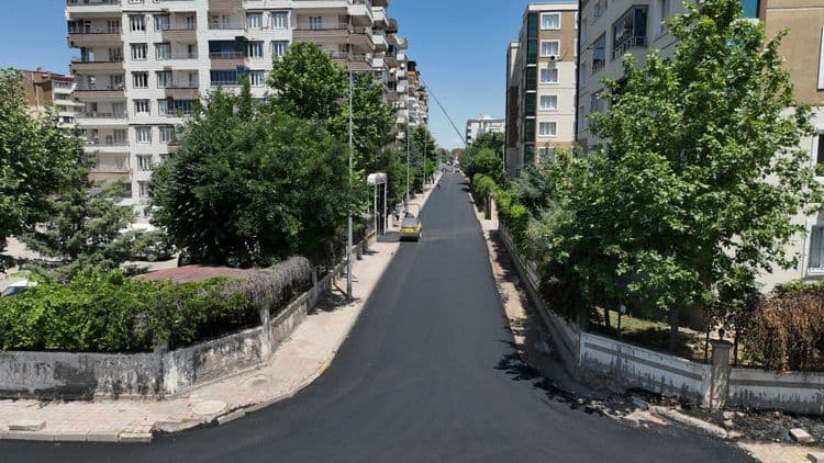 Bağcılar Mahallesi’nin yolları yenileniyor: 24 bin 500 ton asfalt serilecek 8