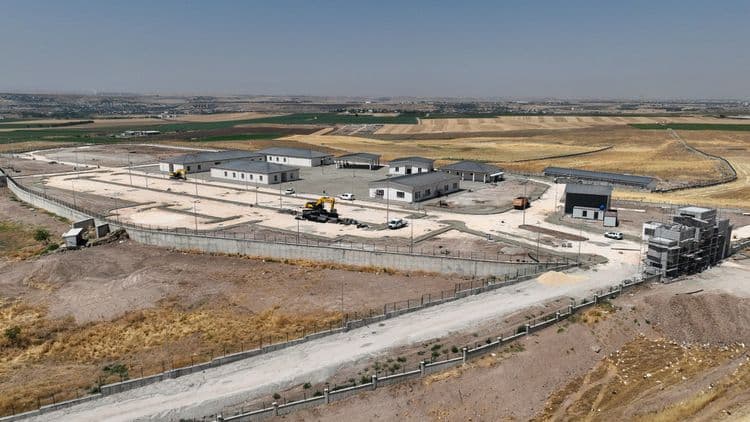 Bağıvar’da yeni mezarlık tamamlanıyor 2
