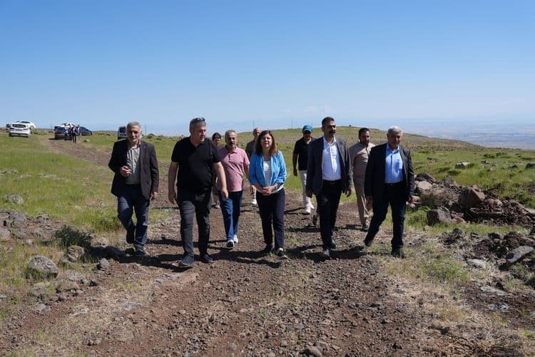 Karacadağ’da yurttaşlarla doğrudan temas, sorunlara yerinde çözüm arayışı 17