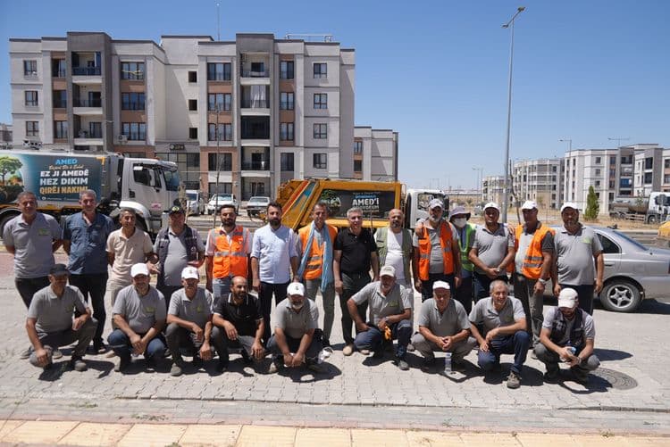 Oğlaklı Mahallesi’nde kapsamlı temizlik çalışması yapıldı 11