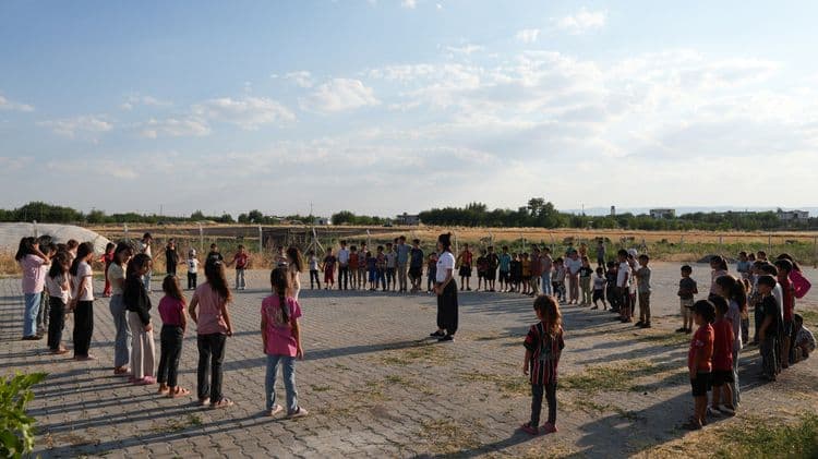 DBB’den yerinde kültür-sanat etkinliği: Gezici Müzik Atölyesi 1