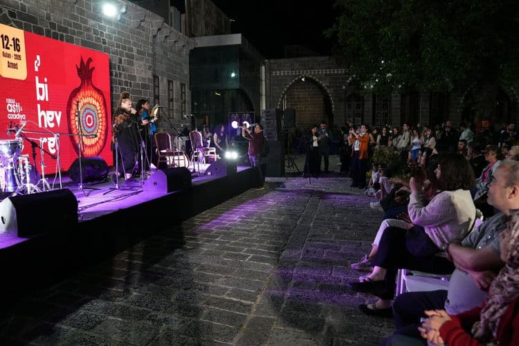 Toplumsal Barış ve Özgürlük Forumu çok dilli konserle sona erdi 8