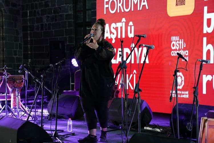 Toplumsal Barış ve Özgürlük Forumu çok dilli konserle sona erdi 9