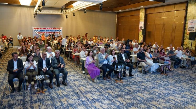 Eşbaşkan Bucak: Yerel demokrasi ruhu yeniden güncellenmeli 2