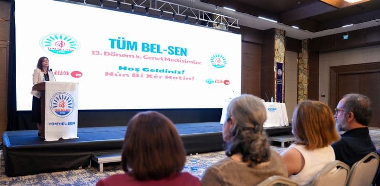 Eşbaşkan Bucak: Yerel demokrasi ruhu yeniden güncellenmeli 12