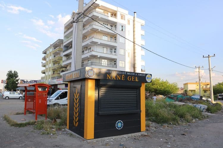 Halk Ekmek Büfelerinin kurulumuna başlandı 8