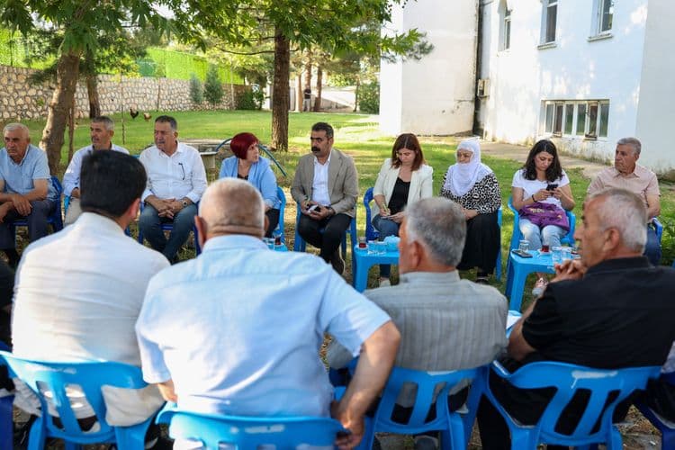 Malabadi Mahallesi’nde halk buluşması: Kalıcı projeleri hayata geçireceğiz 4