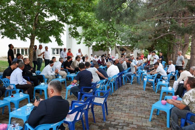 Malabadi Mahallesi’nde halk buluşması: Kalıcı projeleri hayata geçireceğiz 8
