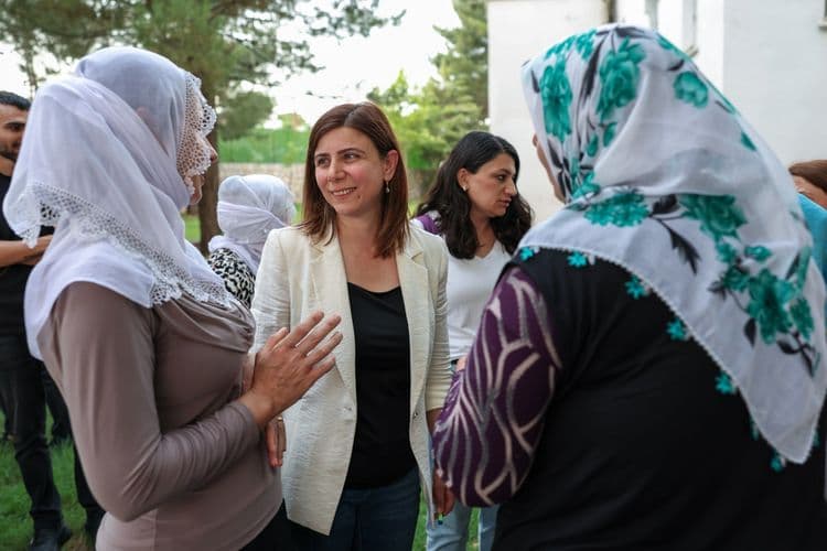 Malabadi Mahallesi’nde halk buluşması: Kalıcı projeleri hayata geçireceğiz 10