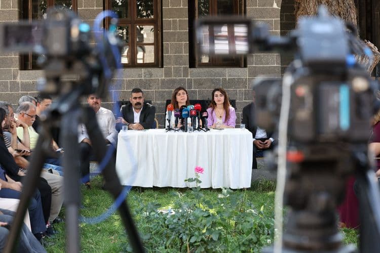 Sur’da ortak yaşamı koruma çalışması: Kamusal alanlar yayalara açılacak 5