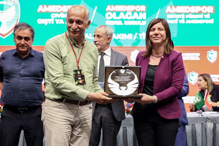 Eşbaşkan Hatun: Amedspor’a sahip çıkacağız 10