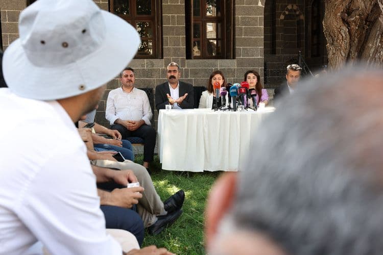 Sur’da ortak yaşamı koruma çalışması: Kamusal alanlar yayalara açılacak 7