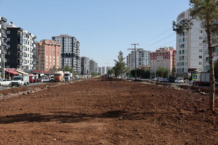 Eşbaşkan Bucak çalışma alanlarını inceledi 5