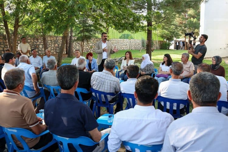 Malabadi Mahallesi’nde halk buluşması: Kalıcı projeleri hayata geçireceğiz 1