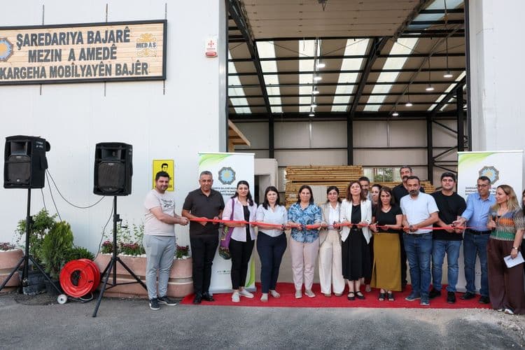 Kent Mobilyaları Atölyesi hizmete açıldı 2