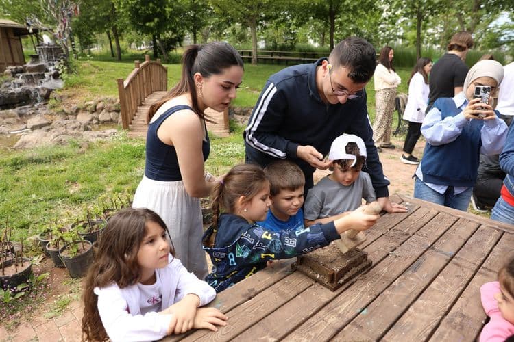 Öğrenciler Kerpiç Atölyesi’nde doğal yapıları deneyimledi 7