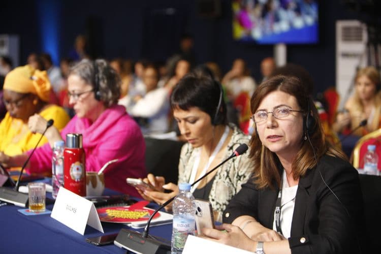 Eşbaşkan Bucak, UCLG Kadın Meclisi’nde konuştu: Eşbaşkanlık modeli kadın özgürlükçü bir perspektifi ifade ediyor 8