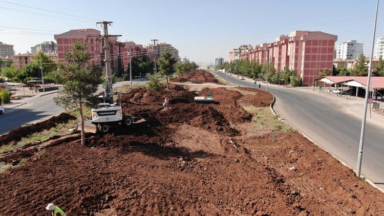 Eşbaşkan Bucak çalışma alanlarını inceledi 16