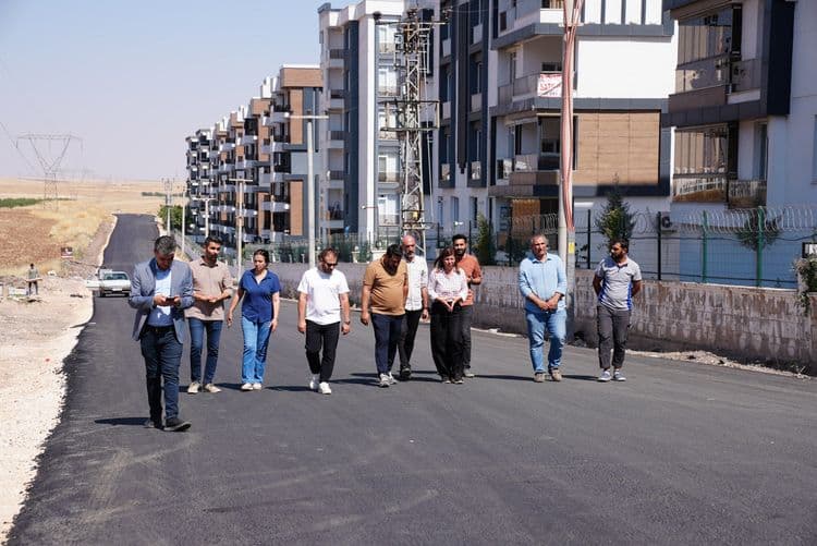 Eşbaşkan Bucak çalışma alanlarını inceledi 17