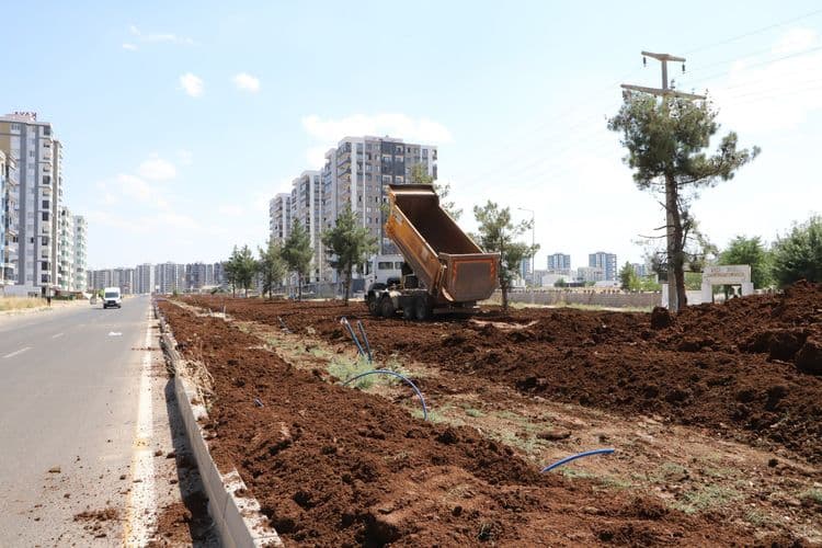 60 bin metrekarelik bulvar peyzajla yenileniyor 4