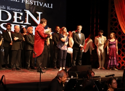 Eş Başkan Bucak, Anadolu Opera ve Bale Festivali'ne katıldı
