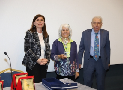 Co-Mayor Bucak attends Peace, Friendship and Democracy Award ceremony