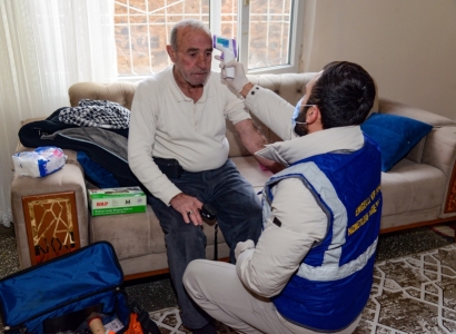 Piştgiriya lênêrîna li malê ya ji bo welatiyên temenmezin berdewam dike