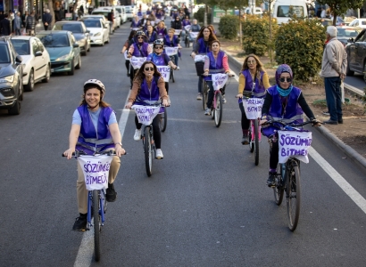 Kadınlar şiddetsiz bir yaşam için pedal çevirdi