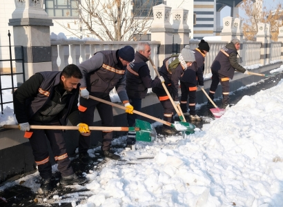 Sahada çalışan emekçiler karla mücadelelerini anlattı