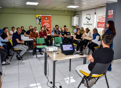 Personelanê Şaredarîya Sûrî rê Perwerdeyê Hişmendîye Ame Dayene