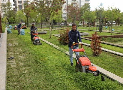 Parklarda yaz hazırlığı