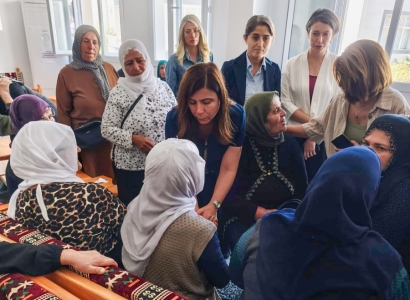 Eşbaşkan Bucak, Çermik’te yaşamını yitiren 4 yurttaşın taziyesine katıldı