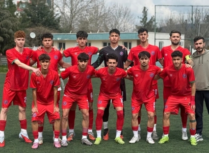 Tîma Futbolê ya U-19 a Şaredariya Mezin a Amedê bû şampiyon