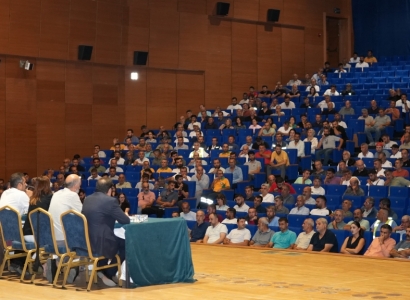 Hevşaredaran bi xebatkaran re civîna yekemîn pêk anî
